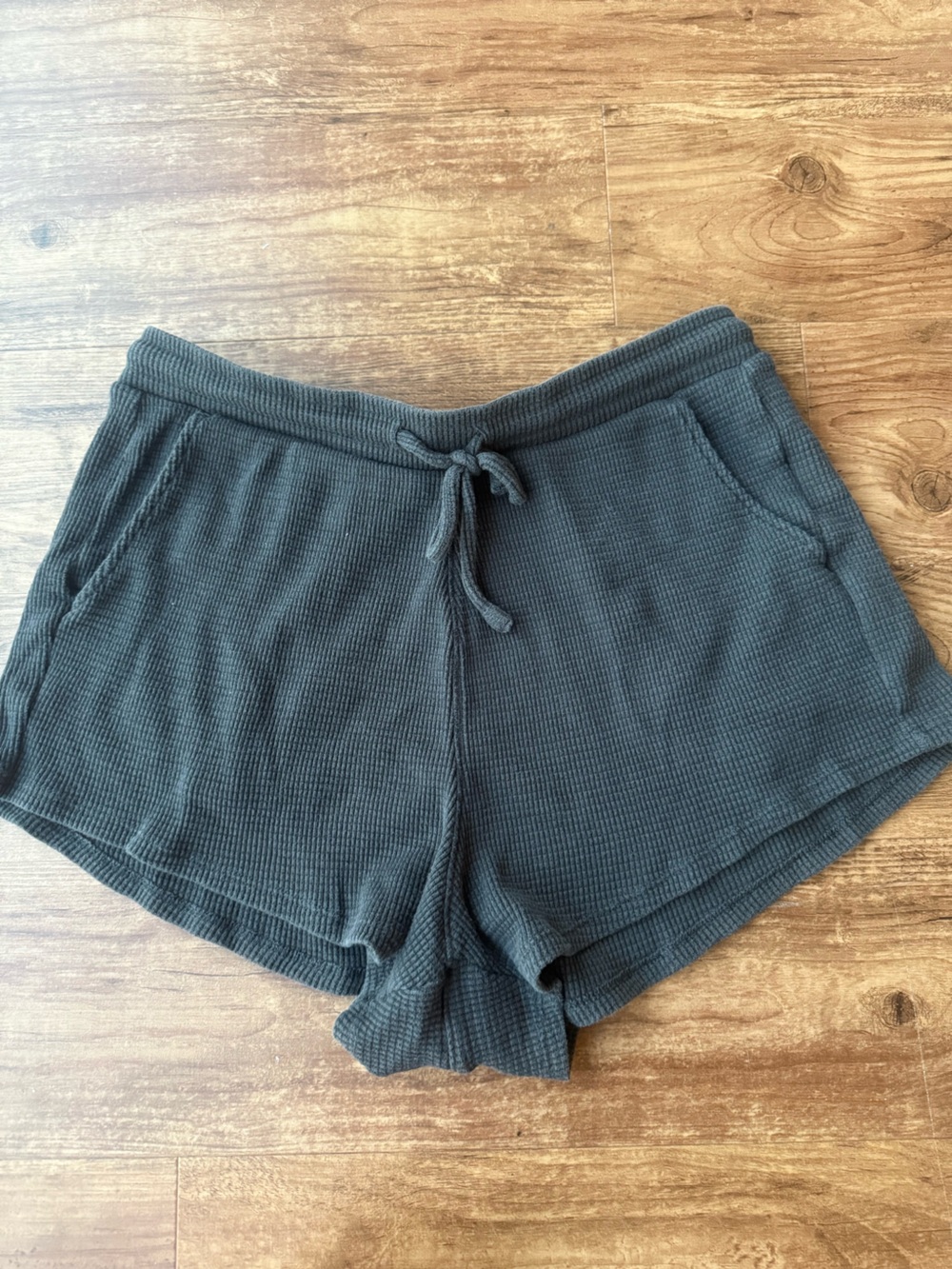 Gap Women’s Black Waffle Knit Lounge Shorts with Drawstring